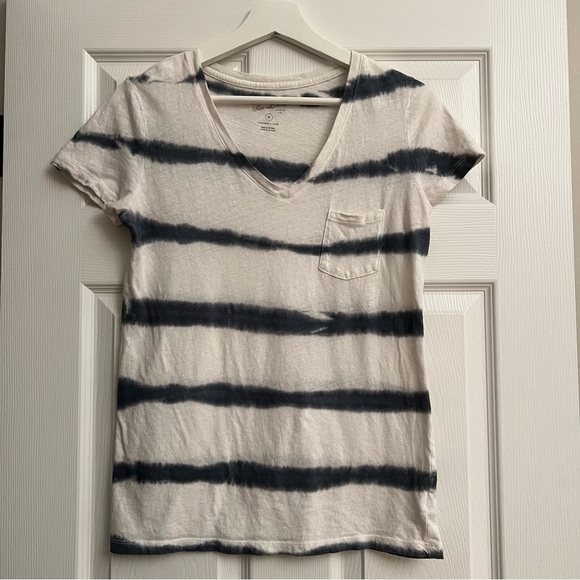 5-pack bundle of women’s size extra small tops - Picture 6 of 16